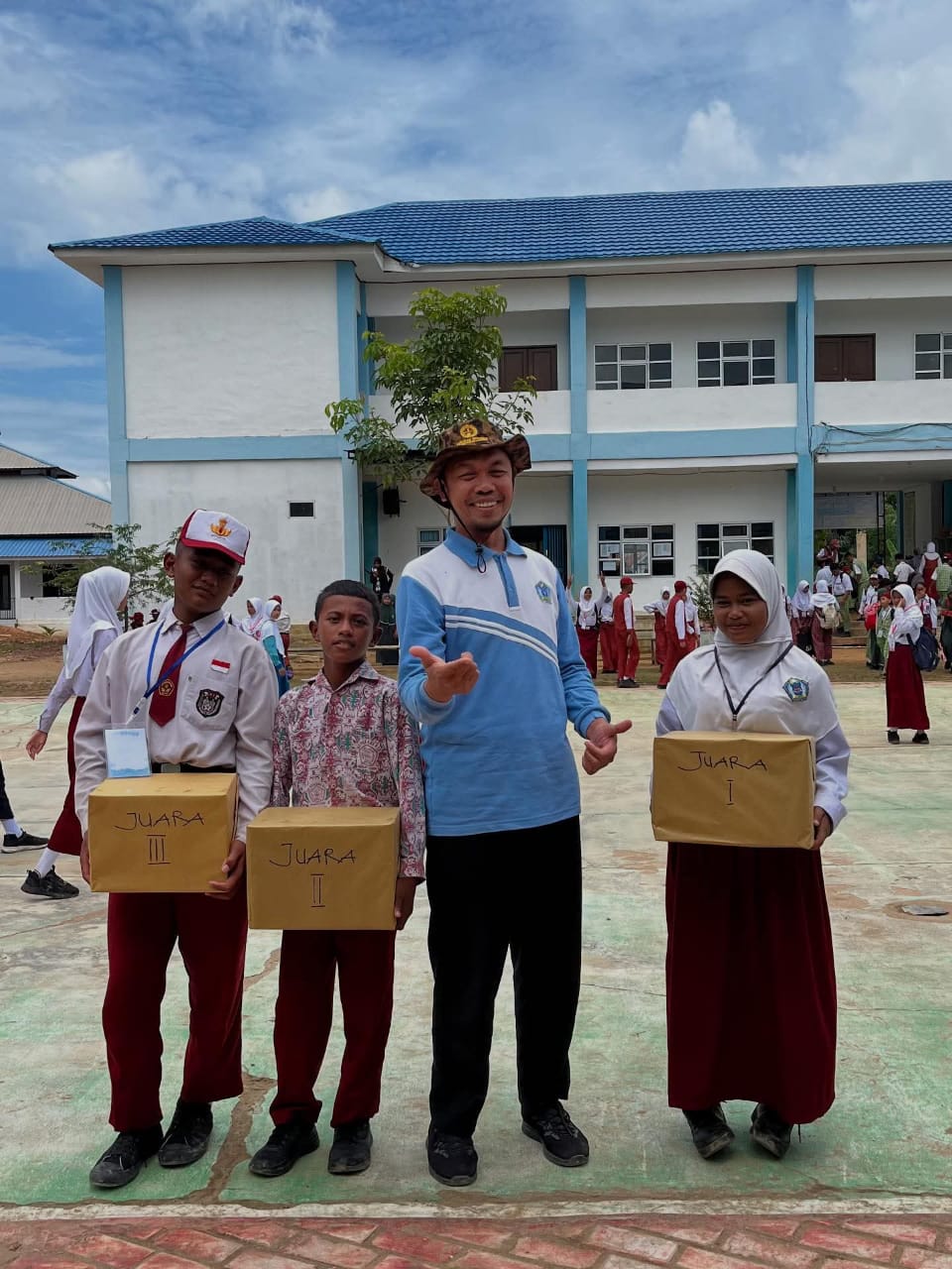 Contoh Prestasi